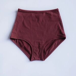 ISO ARQ High-Rise Undies NWT Size Medium in Burgundy